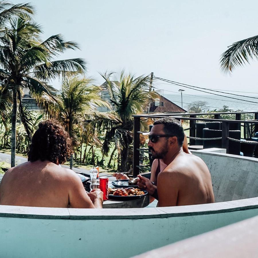 Swell Hotel, Pool Bar & Restaurant Tanah Lot Dış mekan fotoğraf