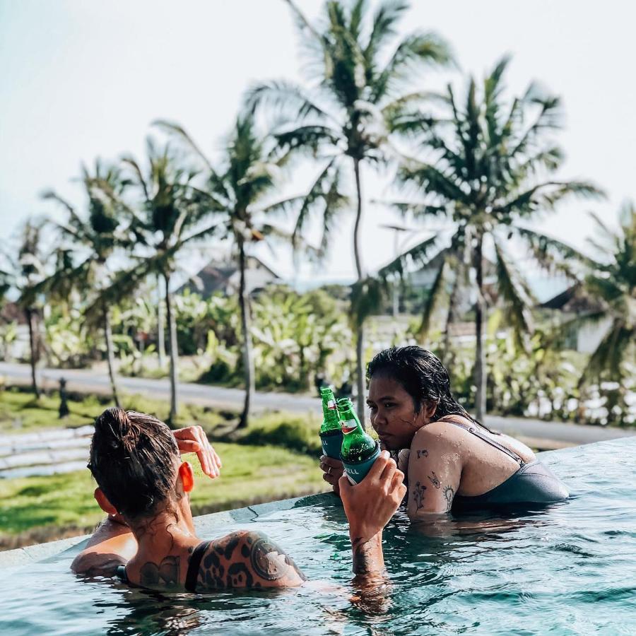 Swell Hotel, Pool Bar & Restaurant Tanah Lot Dış mekan fotoğraf