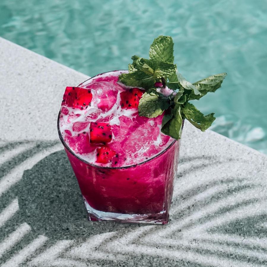 Swell Hotel, Pool Bar & Restaurant Tanah Lot Dış mekan fotoğraf