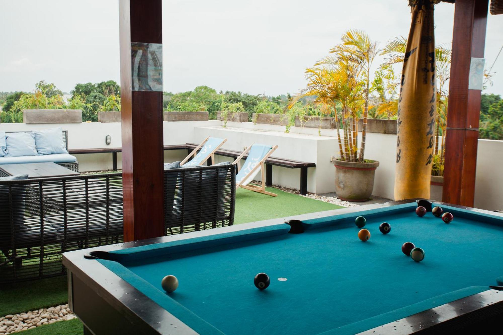 Swell Hotel, Pool Bar & Restaurant Tanah Lot Dış mekan fotoğraf