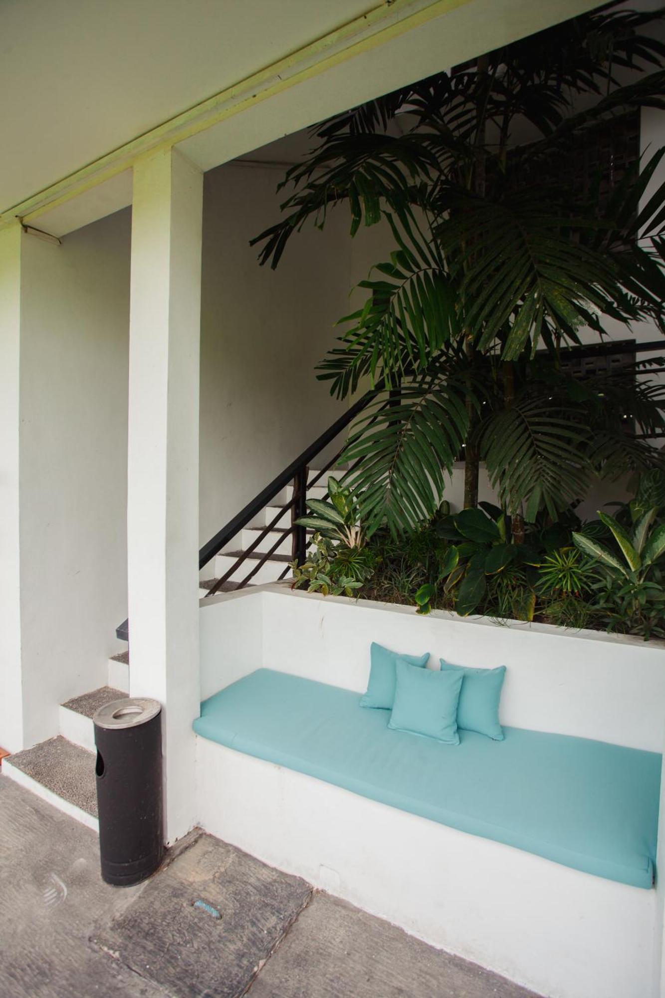 Swell Hotel, Pool Bar & Restaurant Tanah Lot Dış mekan fotoğraf